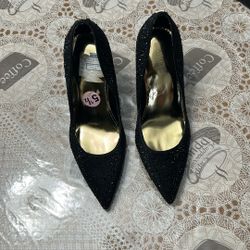 High Heels Brand Guess