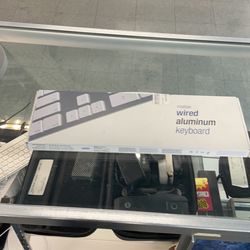 Aluminum Wired West And Keyboard