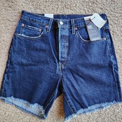 Women Levi Shorts 30 31 501