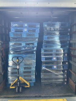 Plastic Pallets 40x48. Heavy Duty $15