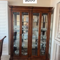 China Cabinet 