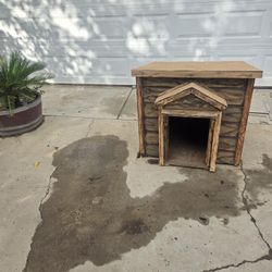 Custom Dog HOUSE