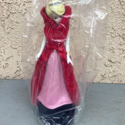 Barbie w/ Love Glamour Collection Sophisticated Lady, 1963 10” Musical Figurine Brand New # 113883 