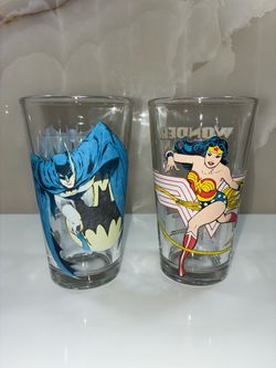 7 Vintage Collectors Glasses