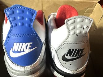 Rare Jordan 4 Retro