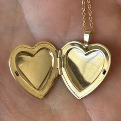 14k Gold Filled Heart New Necklace. 