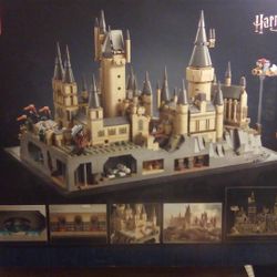 -LEGO- Collectible Harry Potter Hogwarts Grounds Lego Set **BARSTOW**