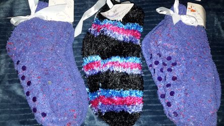 New Simple Pleasures Slipper Socks