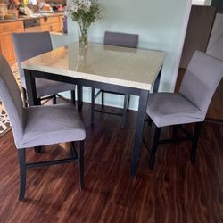 Modern 5-Piece Dining Set – Stylish, sturdy, and perfect for any home!