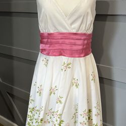 Finesse Sleeves Floral Dress