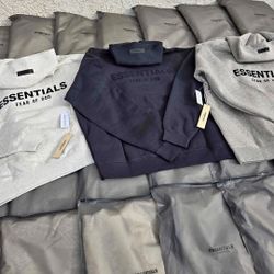 ESSENTIALS HOODIES(FREE CREASE PROTECTORS)