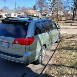 2008 Toyota Sienna