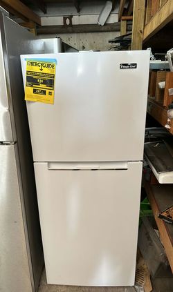 EnergyEfficient Magic Chef Top Mount Refrigerator
