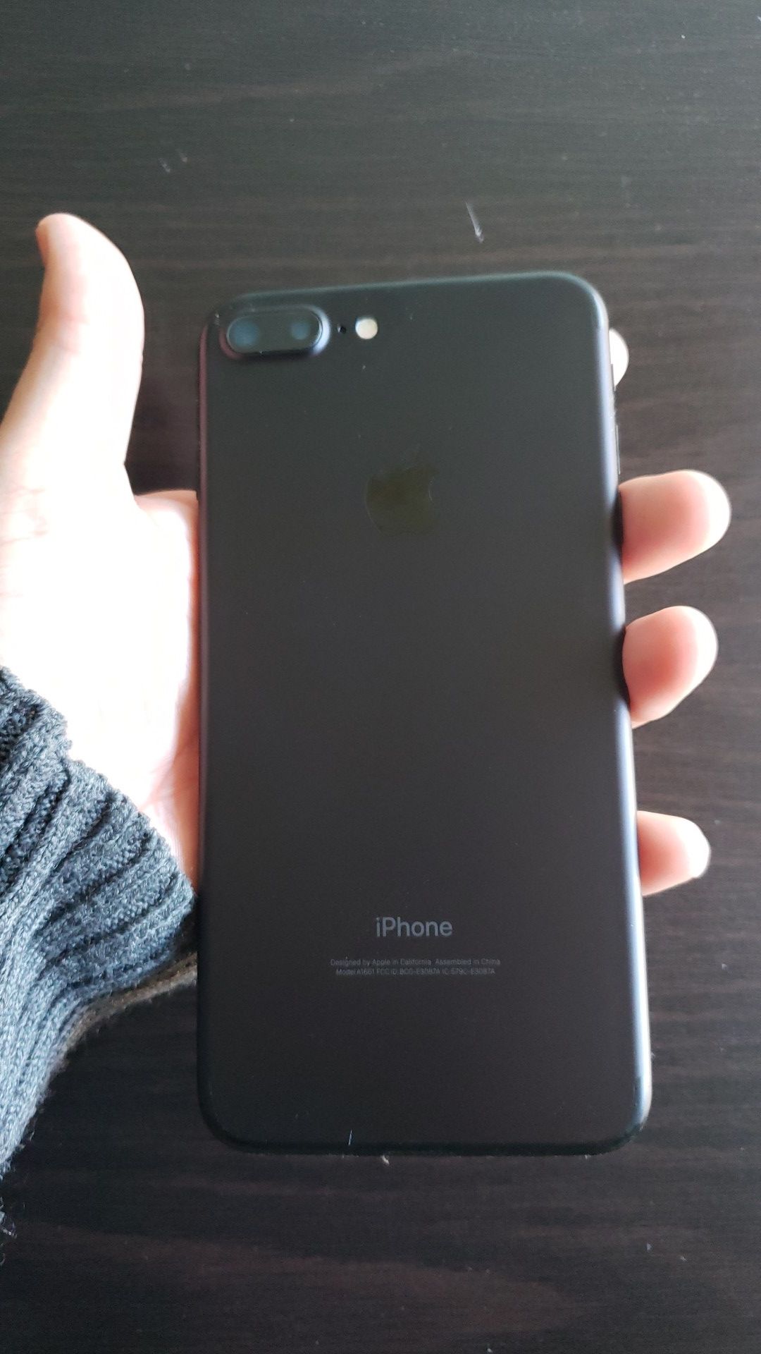 iPhone 7 plus 32 gig