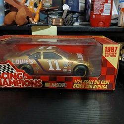 Brand New Racing Champions 1997 Preview Edition Brett Bodine 1/24 Die cast Car