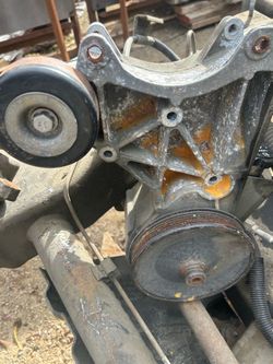 2001 Silverado power steering pump and bracket