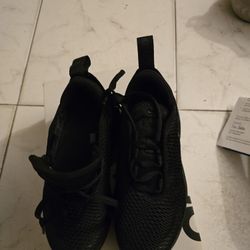 The Nike Kids Air270, size 11C, is a brand new product without its original packaging.