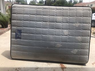 Full size mattress $30