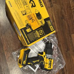 W20V MAX XR Cordless Brushless 3-Speed 1/2 in. Hammer Drill (Tool Only)