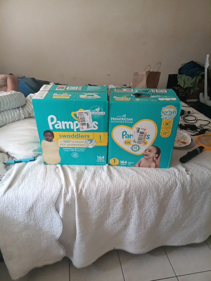 Pampers Swaddlers Size 1  