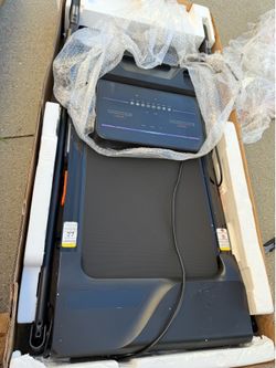 UMAY - U70 Portable Folding Fitness Treadmill for Home-20% Auto Incline, 8 MPH 4HP Quiet Motor-Heart Rate-Touch screen-400 LBS - Black