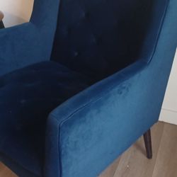 Accent chair