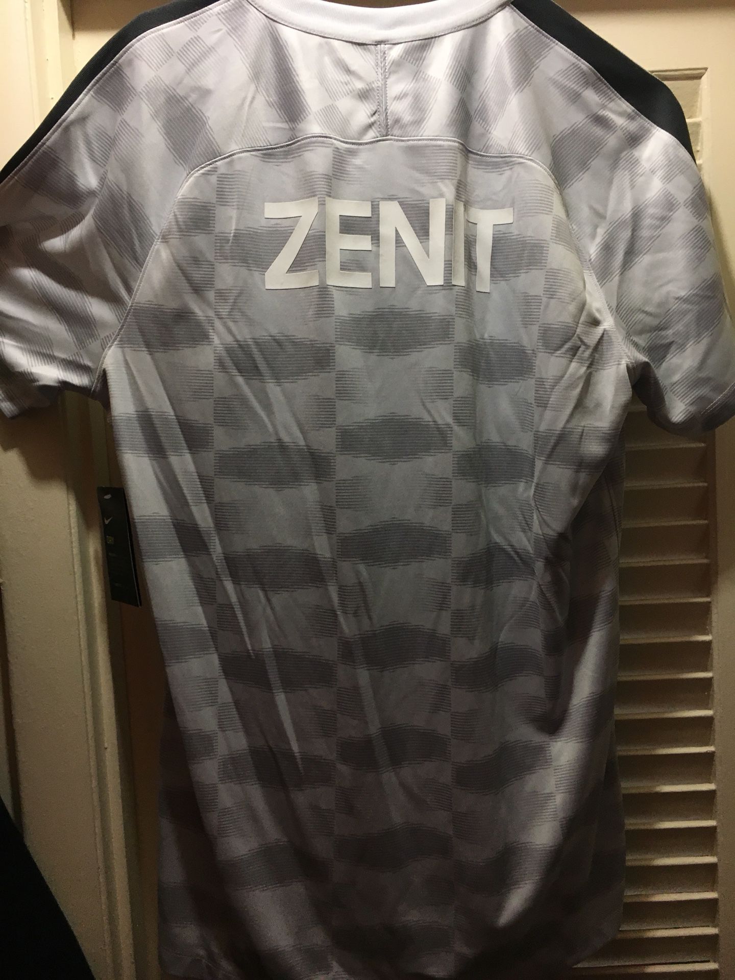 Brand new Nike soccer Zenit DS training jersey