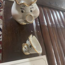 Disney Collectors Mrs Potts & Chip