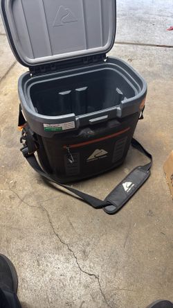 Ozark Trail 36 Can Welded Hard Sided Cooler