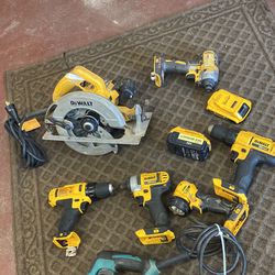 Used tool in good condition, one month warranty, no money is returned, only credit for what you pay.  Monday to Friday 7 am a 6 pm open Saturday 7 am 