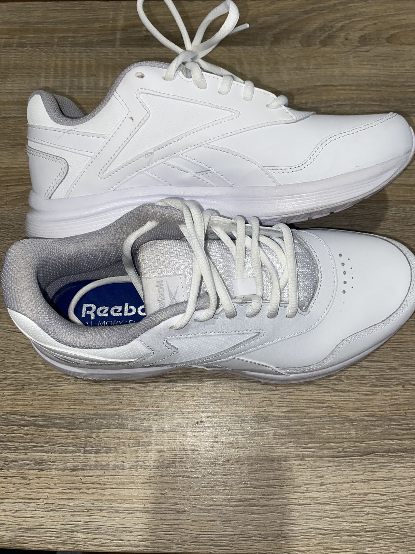 Reebok Walk Ultra 7 DMX SIZE 8.5