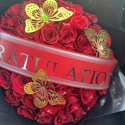 bouquet of roses for presentations and graduations