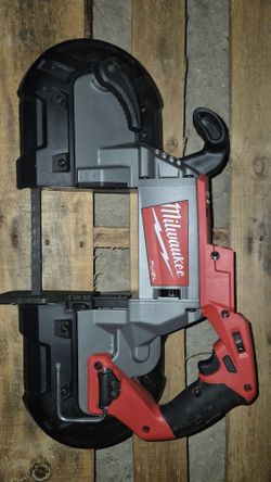 Milwaukee
M18 FUEL 18V Lithium-Ion Brushless Cordless Deep Cut Band Saw 