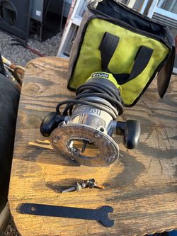 Ryobi fixed based corded router