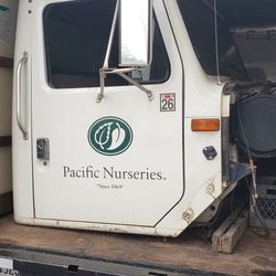 International 4700 Cab for parts