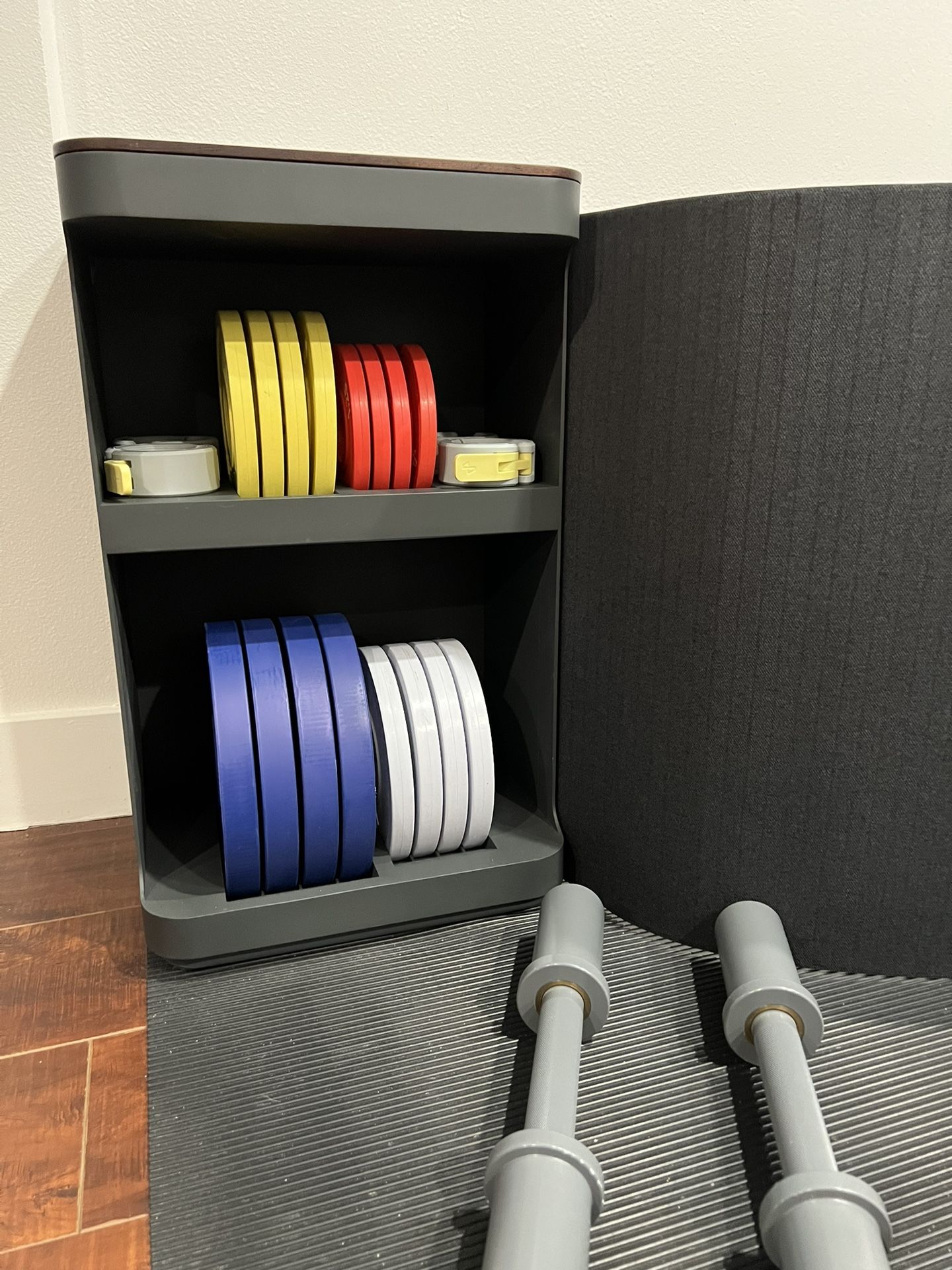 Tempo Pro - LIKE NEW condition - Free Weights (150lbs)