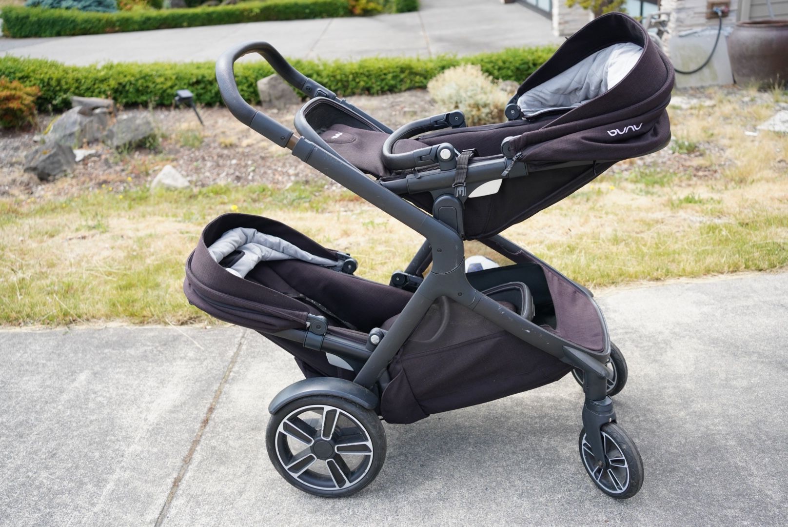 Nuna Demi Grow Double Stroller With Extra Seat