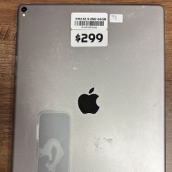 On Sale iPad 12.9 2gen 64GB 