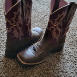 Used ariat hot sale boots for sale