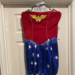 Wonder Woman Halloween Costumes