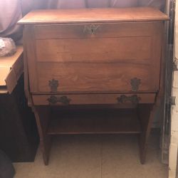 Antique Small Secretary Desk No Skeleton Key