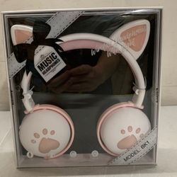 BRAND NEW KIDS  Bluetooth light up headset