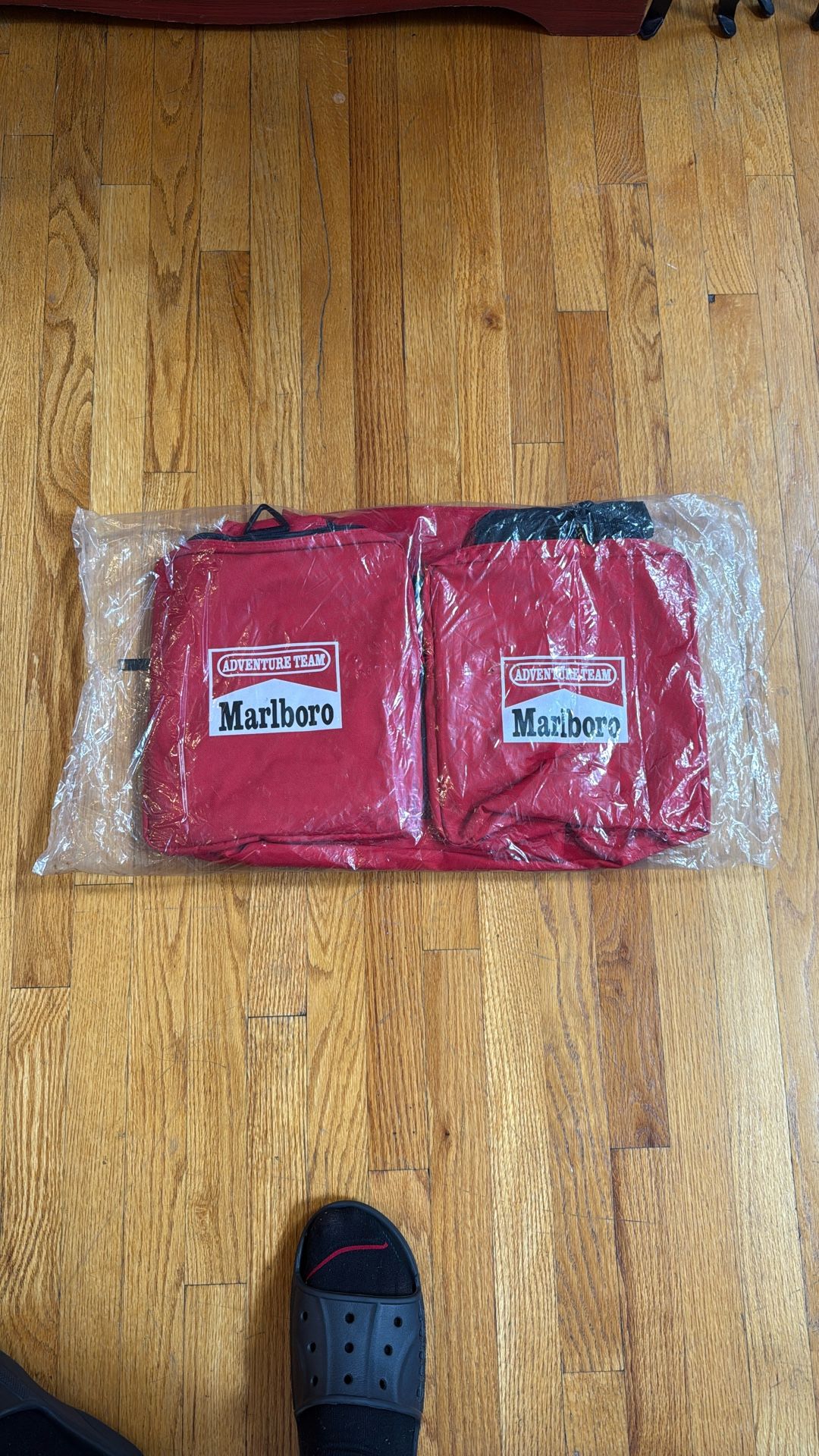 2 Vintage Rare MARLBORO duffle BAGS