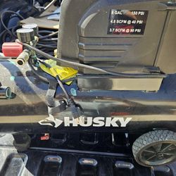 Husky Compressor 