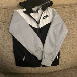Nike Windbreaker 4t