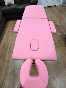 Portable Bed for Eyelashes or Massages