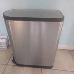  Simple Human CW2017 Transh Can 40 Libre Dual.