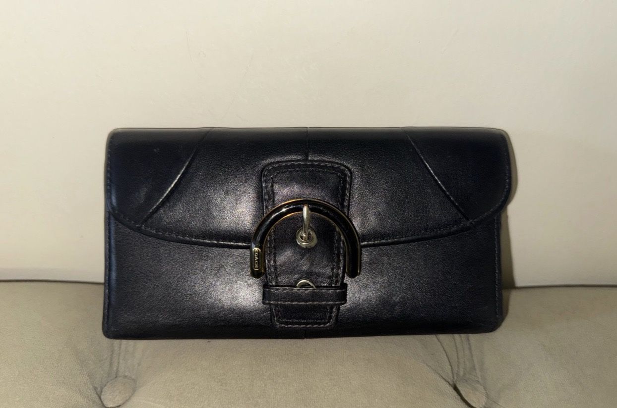 Women’s Coach Black Leather Tri-Fold Wallet