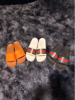 Size 11 slides