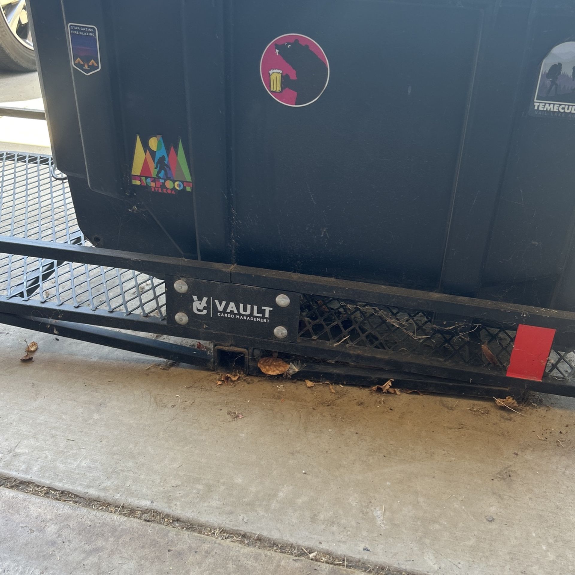Vault Cargo Management Hitch Basket
